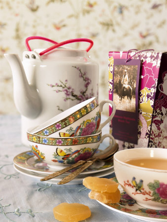 jan-peter-westermann-ginger-tea-with-teacups-and-teapot